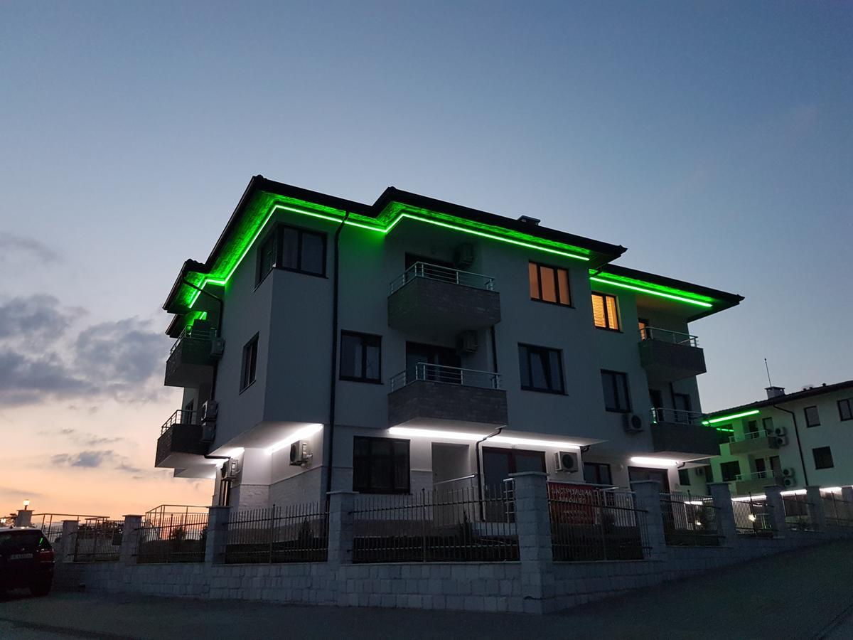 Aparthotel Emerald Hills Sosopol Exterior foto